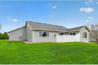 2528 Hawk Ridge Court SE, Rochester, MN 55904 - Photo 36