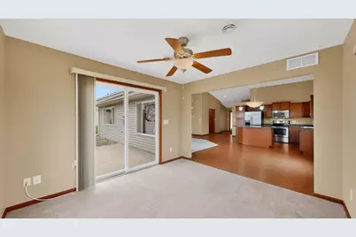 2528 Hawk Ridge Court SE, Rochester, MN 55904 - Photo 14