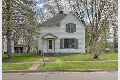 313 1st Street, Sandstone, MN 55072 - Photo 1