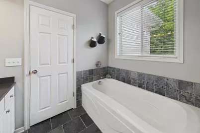 9728 Belmont Lane, Eden Prairie, MN 55347 - Photo 10