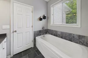 9728 Belmont Ln, Eden Prairie, MN 55347 - Photo 10