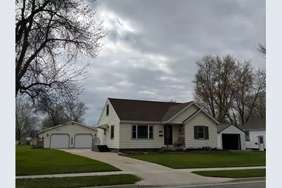 515 Oak Street N, Sauk Centre Township, MN 56378 - Photo 1