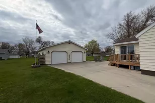 515 Oak St N, Sauk Centre Township, MN 56378 - Photo 2