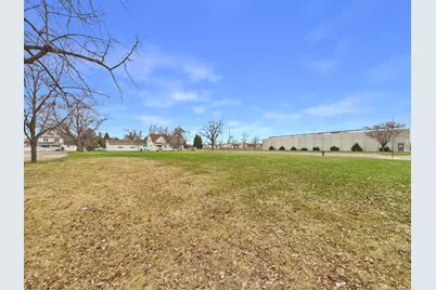 211 Second Street SE, Melrose, MN 56352 - Photo 2