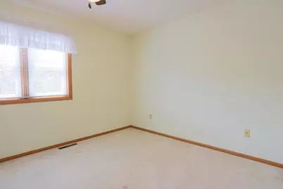 380 Flora Street S, Prescott, WI 54021 - Photo 24
