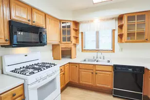 380 Flora St S, Prescott, WI 54021 - Photo 16