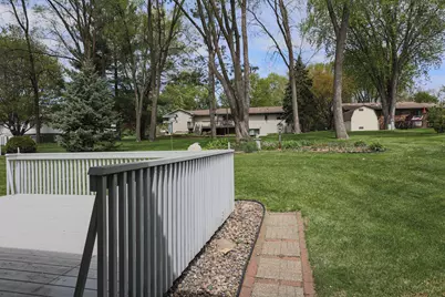 380 Flora Street S, Prescott, WI 54021 - Photo 10