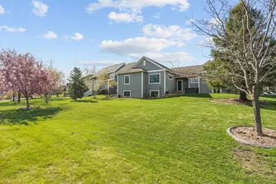 11614 Laketowne View, Albertville, MN 55301 - Photo 8