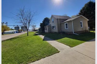 205 N Main Street, Taunton, MN 56291 - Photo 4