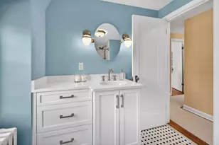 933 Delaware Ave, Mendota Heights, MN 55118 - Photo 18