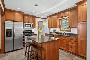 933 Delaware Ave, Mendota Heights, MN 55118 - Photo 8