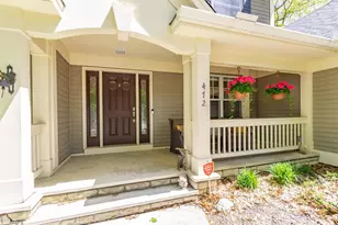 472 Vadnais Lake Dr, Vadnais Heights, MN 55127 - Photo 2