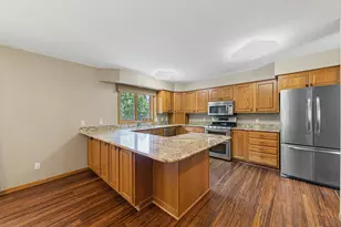 9327 Hillside Trail S, Cottage Grove, MN 55016 - Photo 16