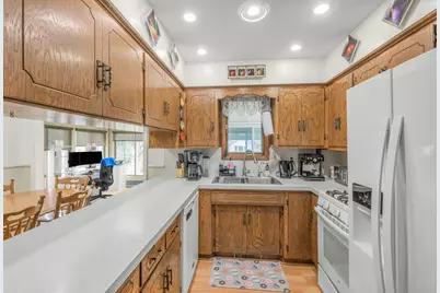 631 David Avenue, Hamburg, MN 55339 - Photo 6