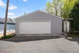 1033 Smith Ave S, West Saint Paul, MN 55118 - Photo 38