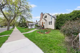 1033 Smith Ave S, West Saint Paul, MN 55118 - Photo 2