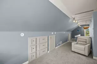 1033 Smith Ave S, West Saint Paul, MN 55118 - Photo 16
