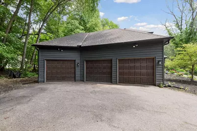 1570 Creek Run Trail, Excelsior, MN 55331 - Photo 4