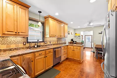 319 7th Street SW, Eyota, MN 55934 - Photo 12
