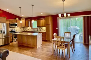 1409 28th St SW, Austin, MN 55912 - Photo 6