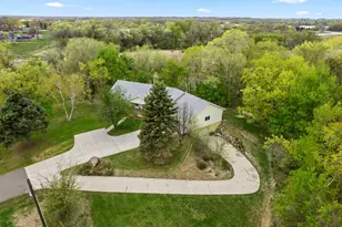 525 County Rd 12 S, Buffalo, MN 55313 - Photo 2