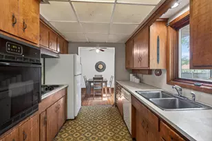 4935 Russell Ave N, Minneapolis, MN 55430 - Photo 4