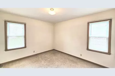 102 E 9th Street, Morris, MN 56267 - Photo 14