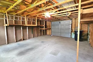 102 E 9th St, Morris, MN 56267 - Photo 30