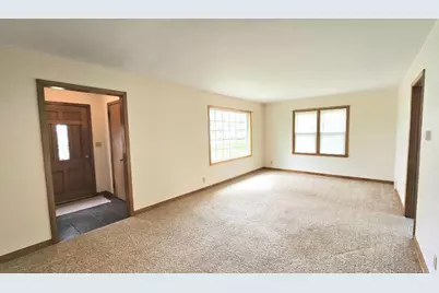 102 E 9th Street, Morris, MN 56267 - Photo 6
