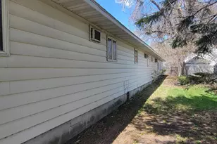 20 5th St E, Halstad, MN 56548 - Photo 20