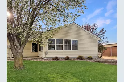 1004 Main Street, Edgerton, MN 56128 - Photo 6
