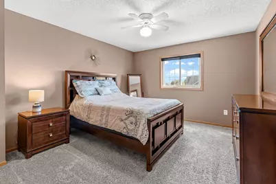 3406 Hartford Road, Woodbury, MN 55125 - Photo 28