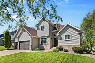 3406 Hartford Rd, Woodbury, MN 55125 - Photo 2