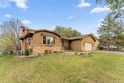 2532 83rd Ave N, Brooklyn Park, MN 55444 - Photo 2