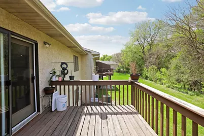 1801 6th Avenue W, Shakopee, MN 55379 - Photo 32