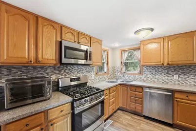 21898 52nd Street NE, New London, MN 56273 - Photo 12