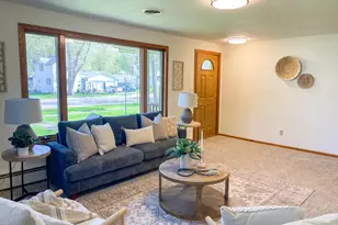 1404 15th St E, Glencoe, MN 55336 - Photo 2
