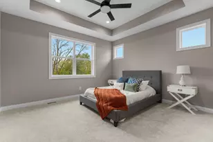 607 E 9th St, Zumbrota, MN 55992 - Photo 14