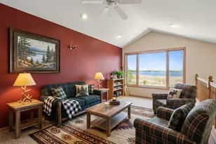 6129 Eagle Lake Dr, Maple Grove, MN 55369 - Photo 10