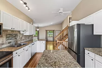 6129 Eagle Lake Drive, Maple Grove, MN 55369 - Photo 16