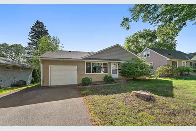 239 18th Avenue S, South Saint Paul, MN 55075 - Photo 1