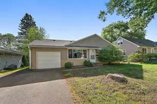 239 18th Ave S, South Saint Paul, MN 55075 - Photo 1
