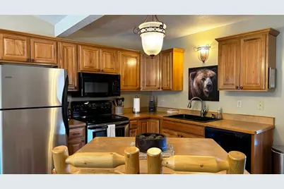 6266 Giants Ridge Rd Villa #704, Aurora, MN 55705 - Photo 6