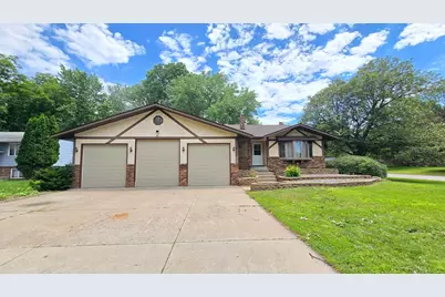 8300 Dupont Avenue N, Brooklyn Park, MN 55444 - Photo 1