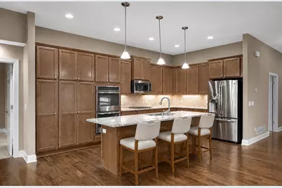 16634 Diamonte Court, Lakeville, MN 55044 - Photo 10