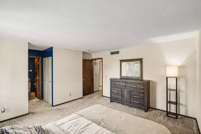 4100 Parklawn Avenue #302, Edina, MN 55435 - Photo 20
