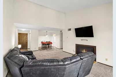 4100 Parklawn Avenue #302, Edina, MN 55435 - Photo 6