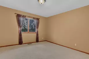 2304 SW 10 St, Willmar, MN 56201 - Photo 22