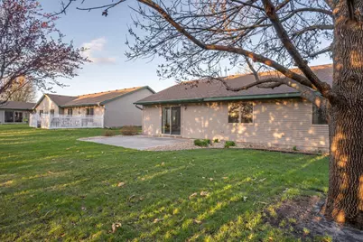 2304 SW 10 Street, Willmar, MN 56201 - Photo 4