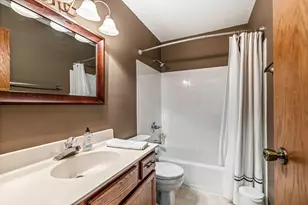 4711 Covington Cir, Eagan, MN 55122 - Photo 22